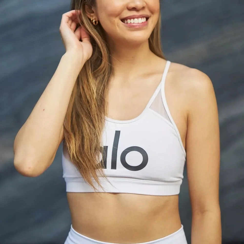 π¨SOLD π¨Alo Yoga Big Wordmark Bra, Mesh Details, XS EUC - Picture 1 of 2